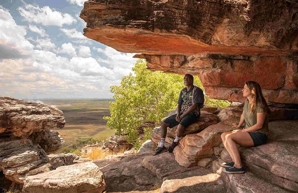 Northern Territory Welcomes Travel Advisors for Aboriginal Tourism Awareness Family Program