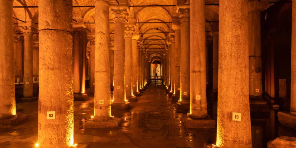 Discovering Istanbul in September: Weather Insights and Travel Tips