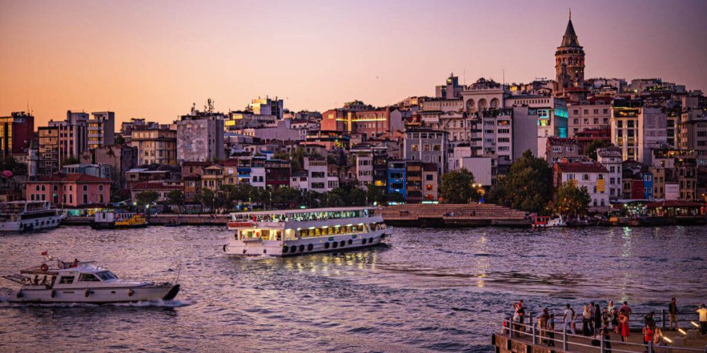October in Istanbul: Delightful Weather and Travel Insights