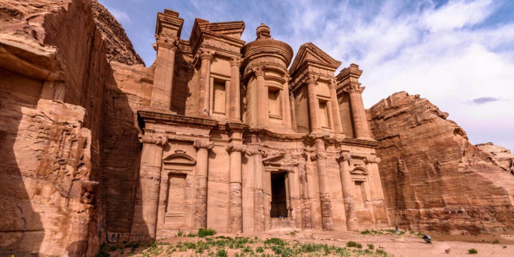 Exploring the Safety of American Travelers to Jordan