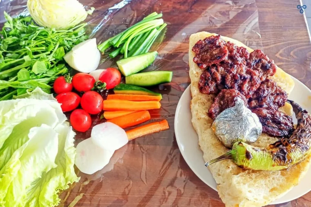 Fethiye’s Must-Try Chicken Wings at Kanatçı Mert BBQ