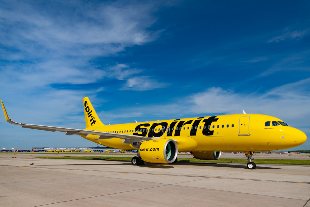Spirit Airlines Enhances Travel Experience with Free Checked Bags for Credit Card Holders