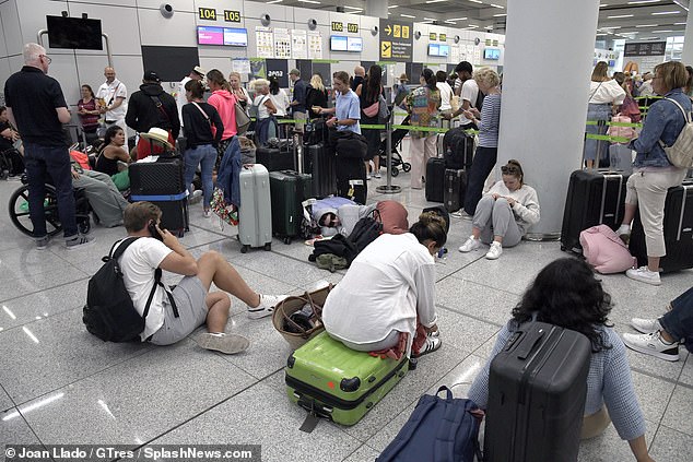 Tourists Face Disruption in Majorca After Flight Cancellations