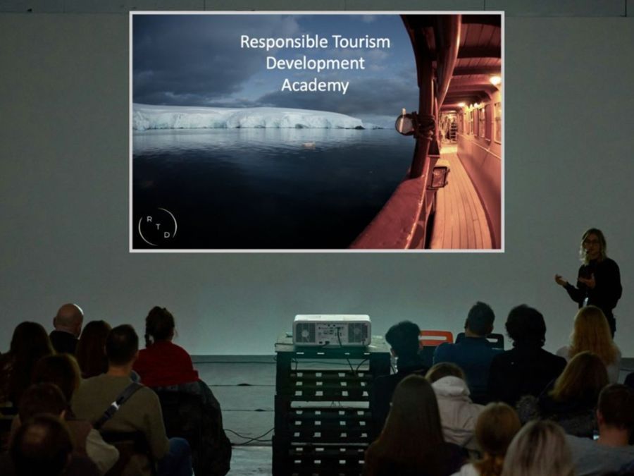 Empowering Responsible Leadership in Tourism for Sustainable Development