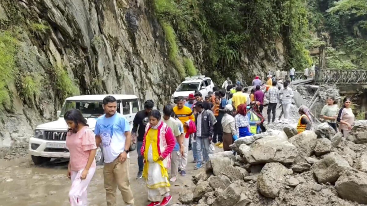 Landslide Rescue Efforts in Sikkim: Travel Update and Tourist Safety