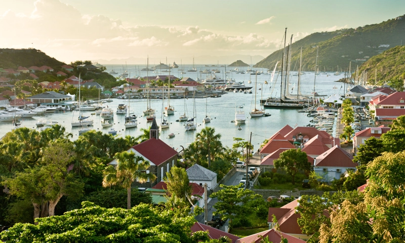 Discover the 2026 Caribbean Sailing Schedule from Orient Express Corinthian