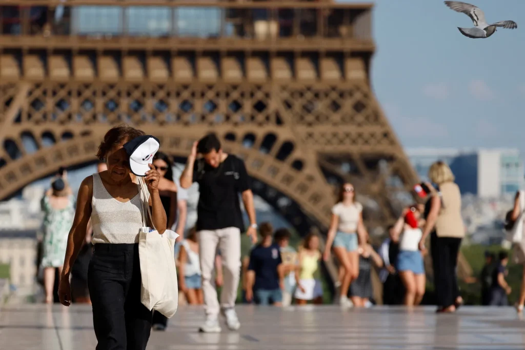 How a Heatwave Could Impact Travel in France: Insights for Tourists