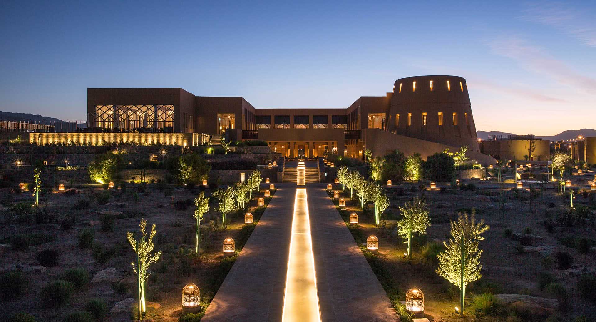 Elevating Luxury Amidst the Peaks: Insights from Anantara Al Jabal Al Akhdar