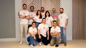 Holafly Hits 10 Million eSIM Sales and Introduces Global Business Solutions