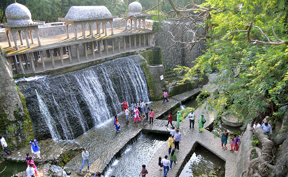 Chandigarh Tourism Department Aims for 15 Lakh Visitor Footfall by March 2026