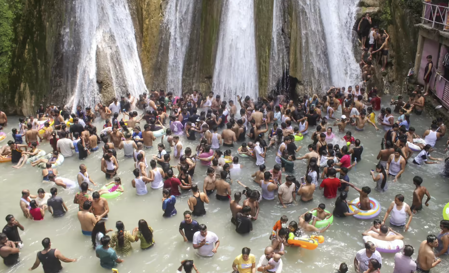 Mussoorie to Introduce Pre-Registration for Tourists to Alleviate Congestion