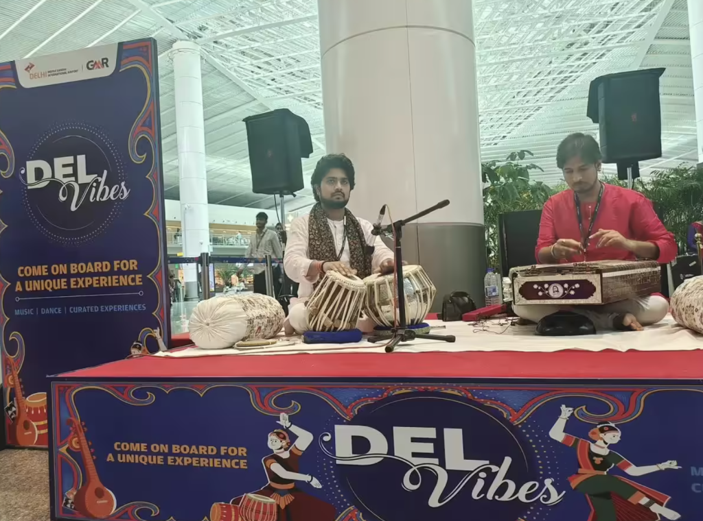 Travelers at Delhi Airport Experience Live Dance, Music, and Art