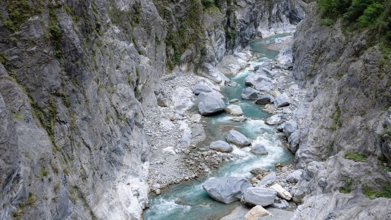 Exploring the Majestic Taroko Gorge in Taiwan