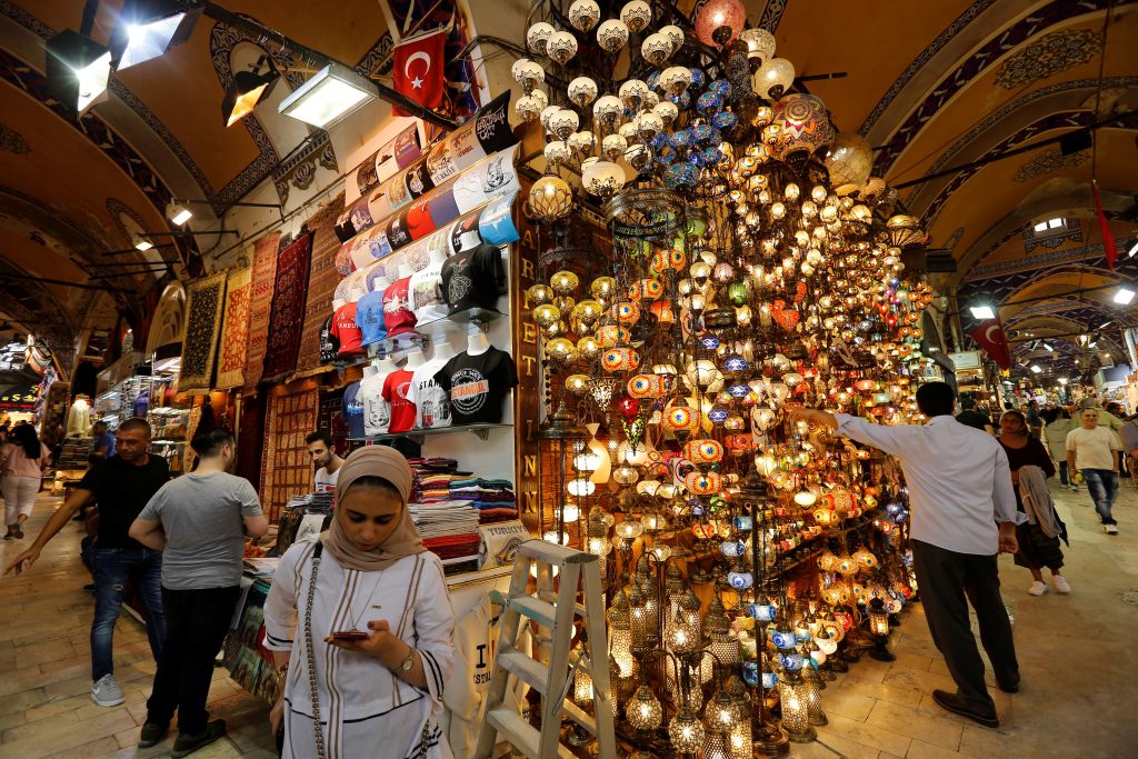 Exploring the Rise of Shopping and Dining in Turkey’s Tourism Sector