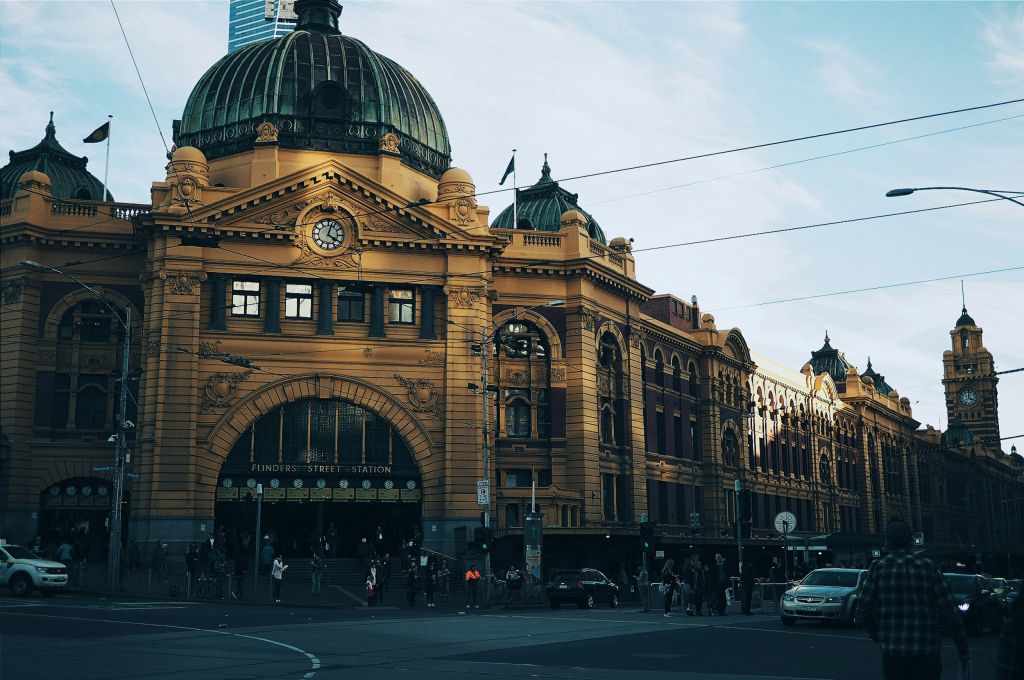 Victoria’s International Tourism Struggles and Transfer Services Overview
