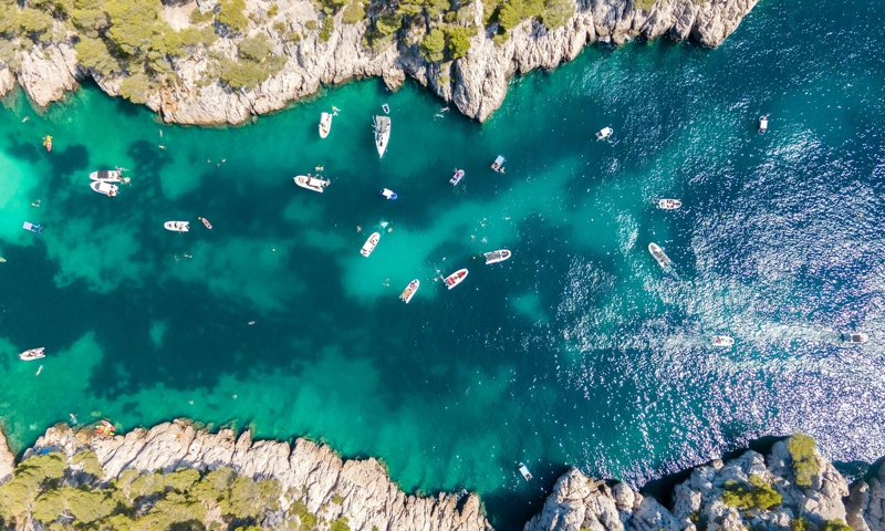 France Outshines Italy in Luxury Hotel Bookings This July