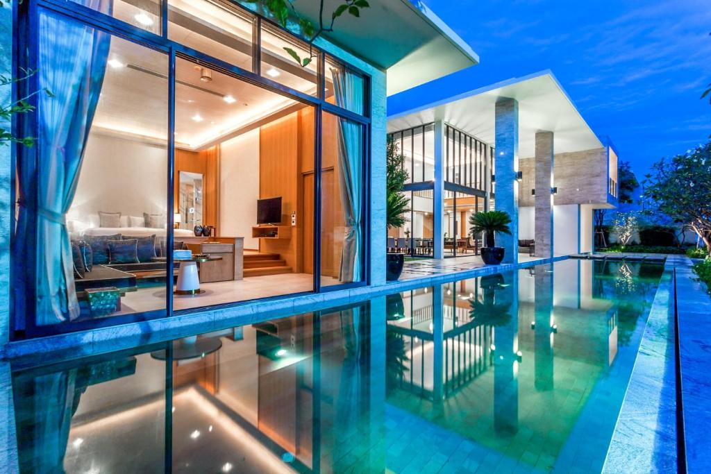 TCC Assumes PR Role for Sri Panwa, Phuket