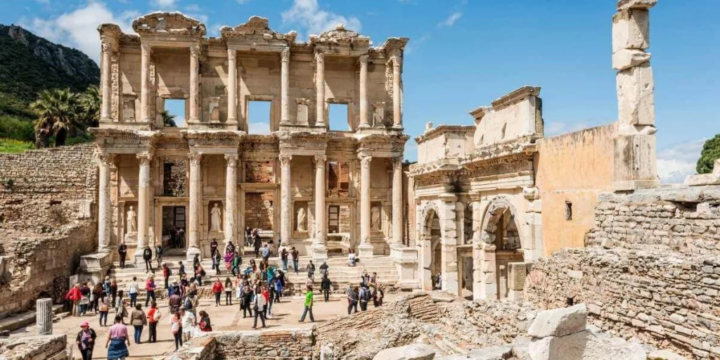 Exploring Unforgettable Tours from Istanbul to Cappadocia and Ephesus