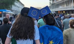 Georgian Public Opinion Divides on EU Visa-Free Travel Loss and Government Responsibility