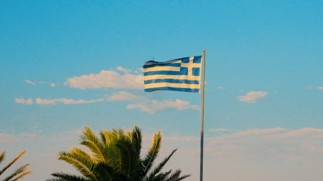 Greece Leads Bulgarian Summer Travel with 260,000+ Visitors in July: Insights and Transfer Tips