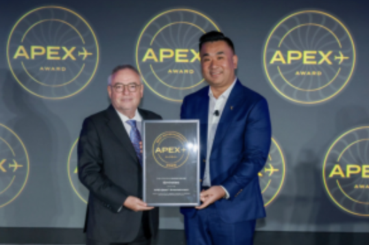 Emirates Shines with Two Prestigious Awards at the 2026 APEX Ceremony