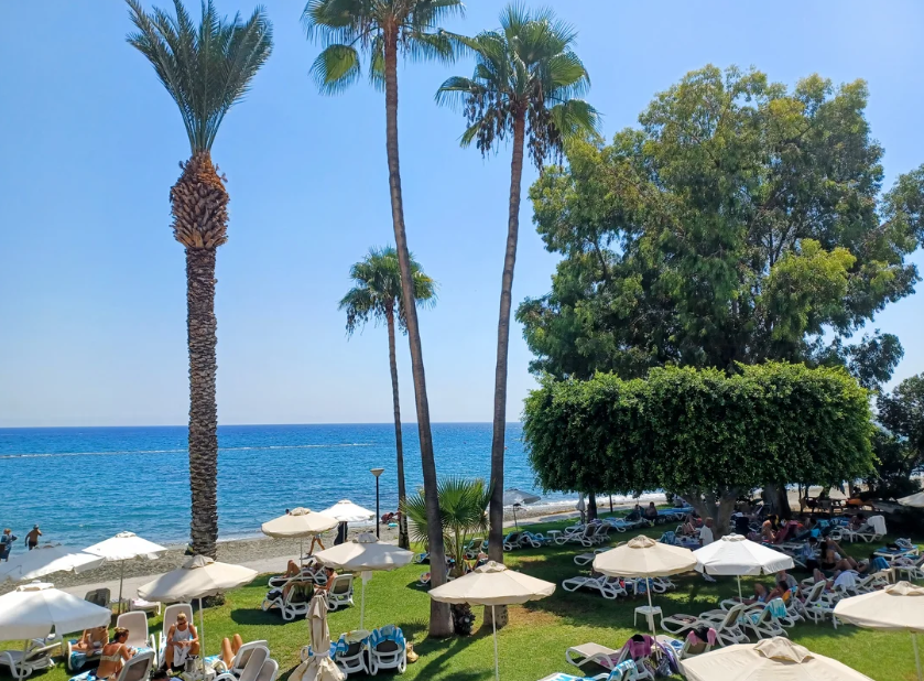 Cyprus Records 1.8 Million Passengers in August Amid €170 Million Airport Expansion Plans