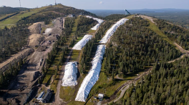 Lapland’s Innovative Snow Storage: Ensuring Winter Delights Despite Climate Challenges