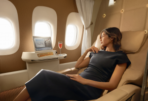 Emirates Introduces Exclusive Dom Pérignon Rosé Vintage 2009 into First Class Service
