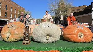 Experience the Circleville Pumpkin Show: Ohio’s Historic Pumpkin Festival Celebration