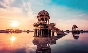 Discover Exclusive India Tours for Malaysian Travellers Featuring Kerala, Kashmir, and Rajasthan