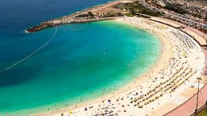 Canary Islands’ Holiday Rental Crackdown: What It Means for Tourists and Property Owners