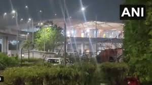 Delhi Faces Heavy Rainfall Causing Flight Delays and Traffic Jams with Airlines Issuing Advisories