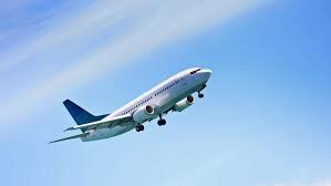 Indian Airport Passenger Traffic Growth Slows to 5-7% Forecast for FY2026 Amid Operational Challenges