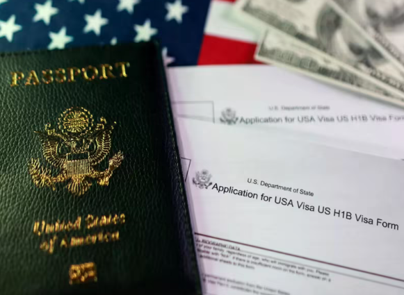 USCIS Updates H-1B Visa Fee Rules: Exemption for Change of Status Applications