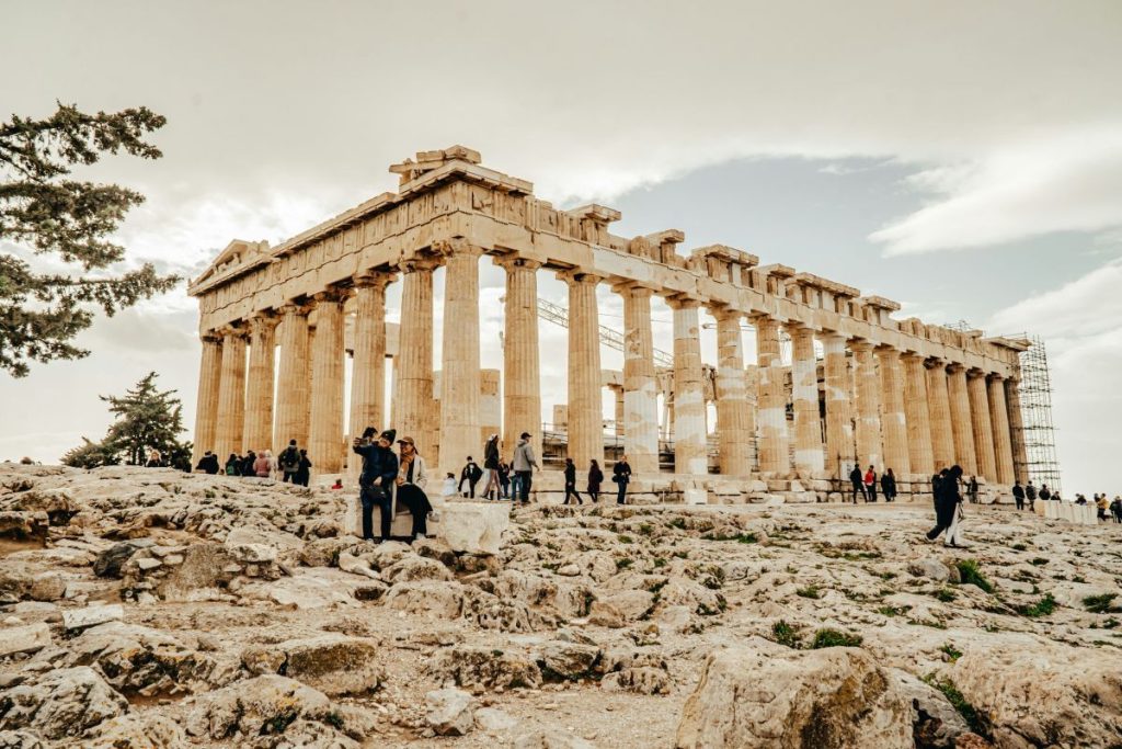 Why Greece Remains One of Europe’s Most Popular Off-Season Travel Destinations