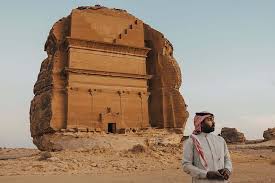 Saudi Arabia Expands Tourism Options Beyond Luxury to Welcome Middle-Class and Pilgrimage Visitors