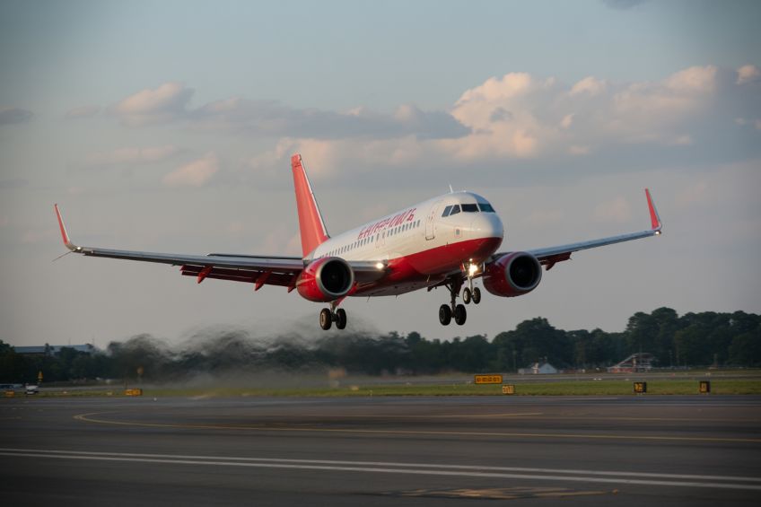 Air New Zealand Flight NZ569’s Unexpected Return to Auckland Causes Travel Delays for Christchurch Passengers
