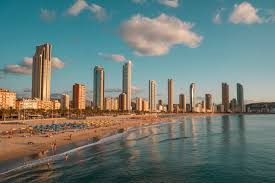 Benidorm’s Tourist Exodus in 2023: What It Means for Visitors and Local Transport Services