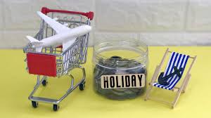 How Tightened Budgets Are Changing Holiday Travel Plans in the U.S. This Year