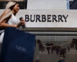 How Burberry’s Push to Reinstate VAT Refunds Could Revive Tourist Shopping in the UK
