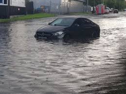 Severe Flooding in Edinburgh Triggers Widespread Travel Delays and Route Changes