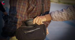 How to Spot Pickpockets on Holiday in Europe and Protect Your Belongings