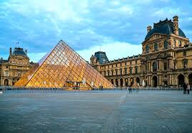 Louvre Museum’s Ticket Prices to Increase for Visitors Outside the European Union Starting 2024
