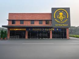 Round D Clock: 24×7 motel-inspired travel hub near Indira Gandhi International Airport