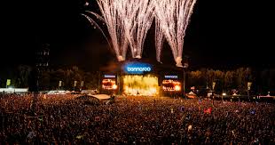 Dora Jar — Bonnaroo 2026 Spotlight and Travel Essentials