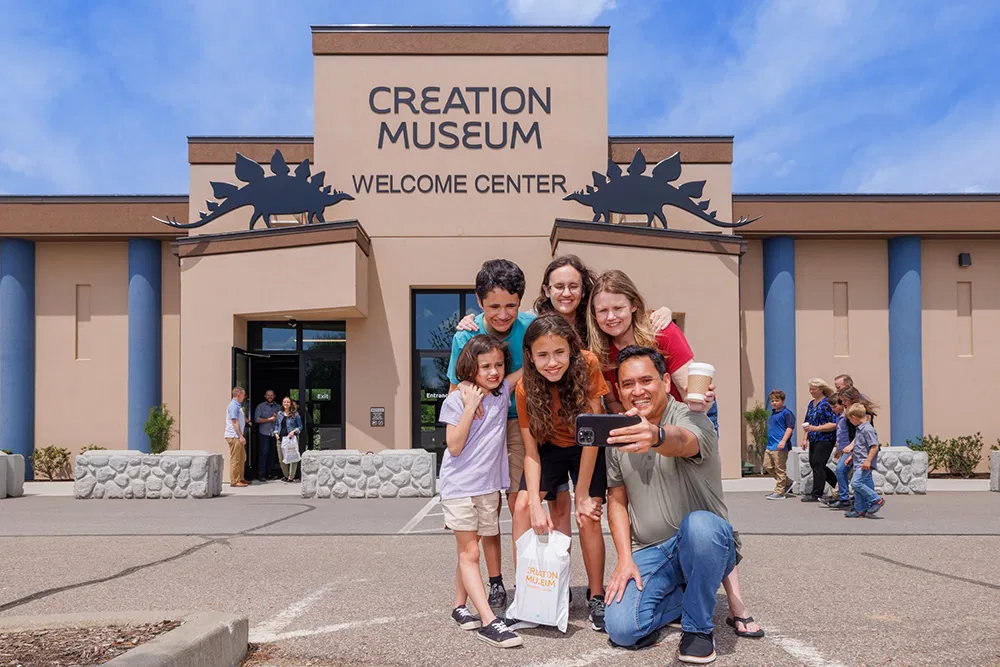 Practical Transfer Guide to the Creation Museum and Ark Encounter: Times, Tips, and Festival Dates