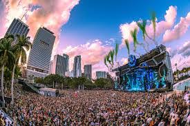 Ultra Miami 2026 Phase 3 Adds Big B2Bs and World Debuts — Travel Tips and Transfer Options